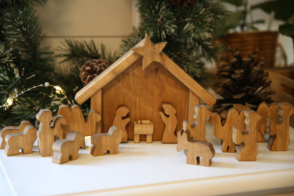 Wooden Nativity Manger Scene Set, 14 Pieces