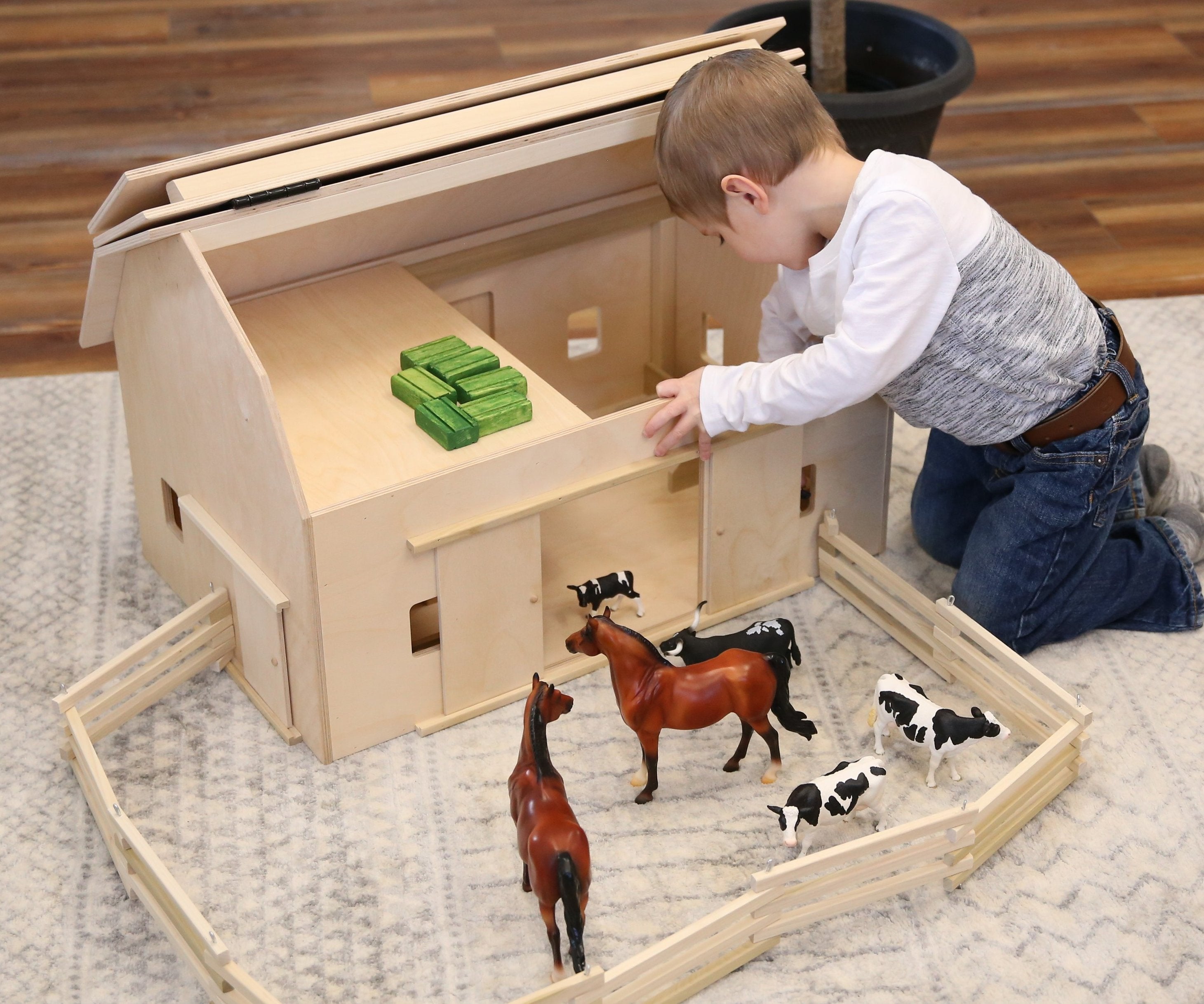 Amish toy barn outlet